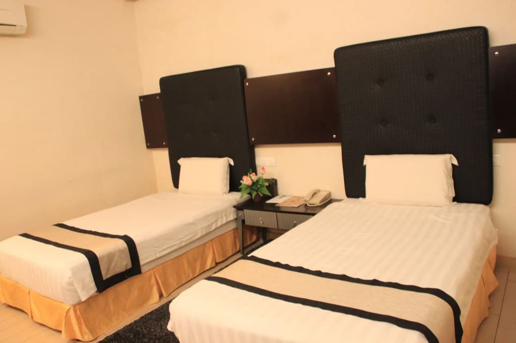 Shervinton Executive Boutique Hotel - photo 5