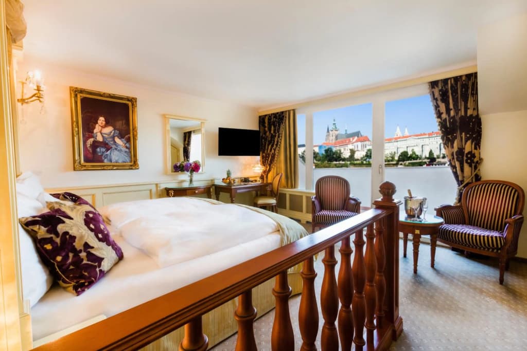 Luxury Family Hotel Royal Palace - photo 4