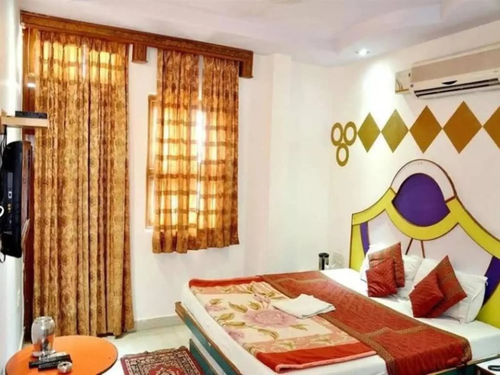 Anoop Hotel - photo 3