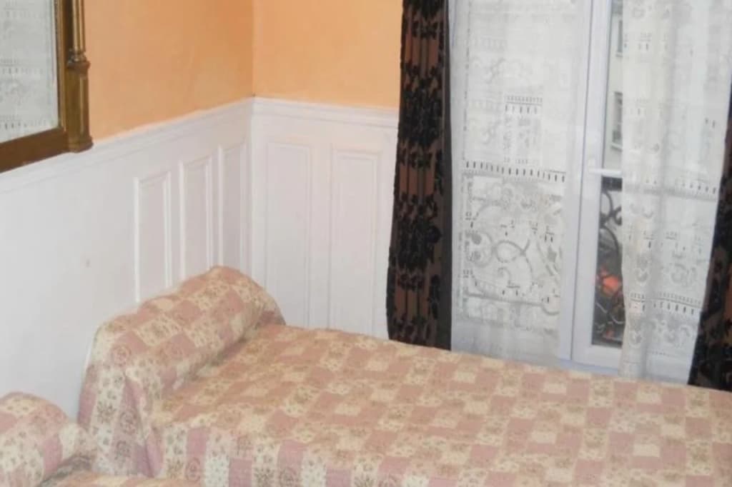 Hotel du Petit Trianon - photo 3