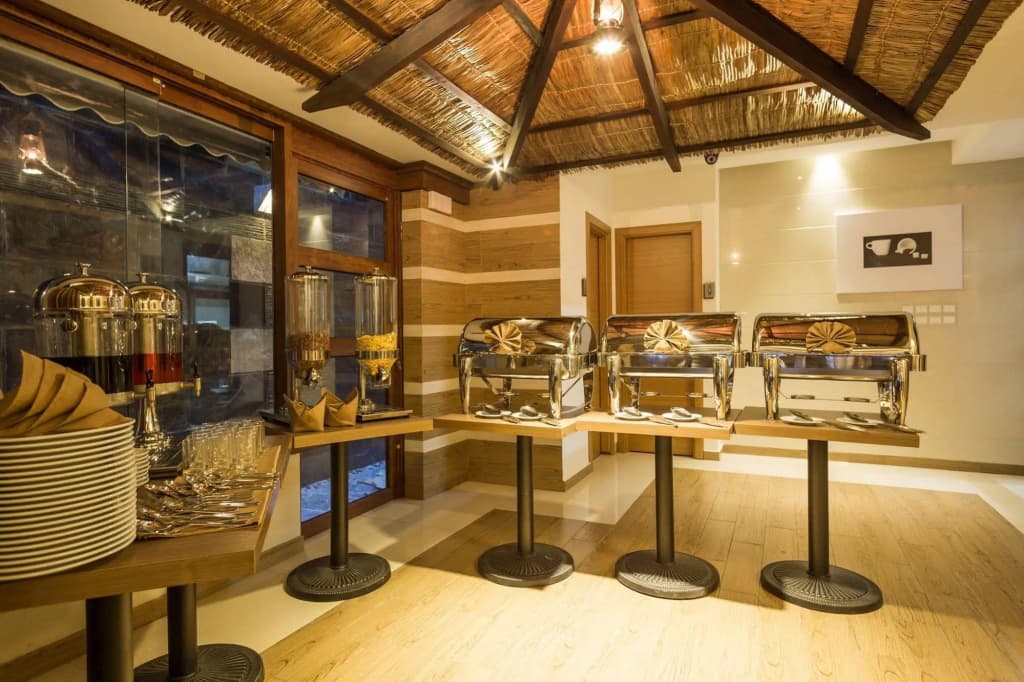 Ocean Grand at Hulhumale Hotel - photo 27