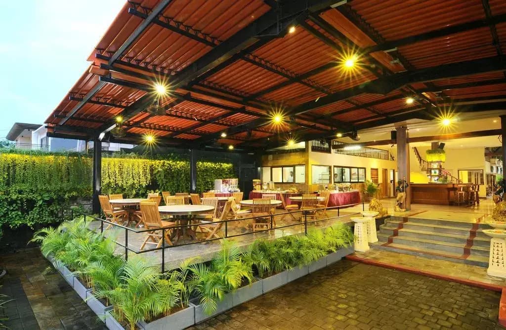 Green Garden Hotel - photo 25