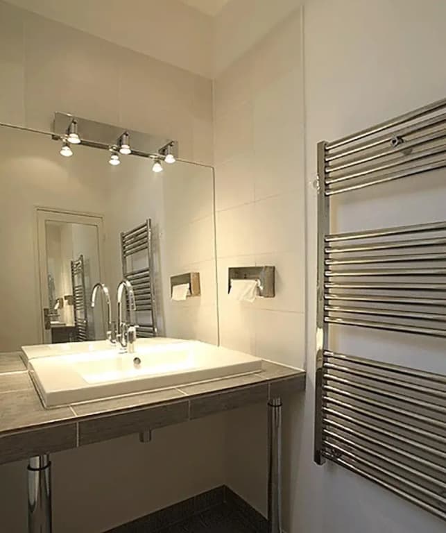 Apartments Paris Centre - At Home Hotel - photo 9