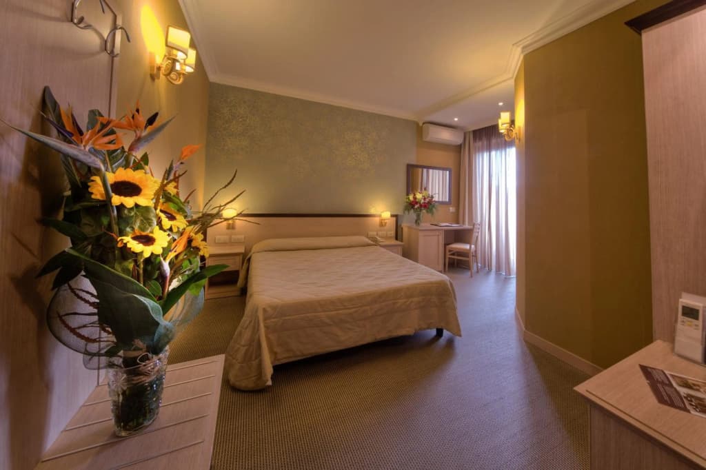 Hotel Galileo - photo 31