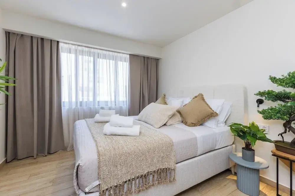 Raise Thiseio Stylish Living - photo 15