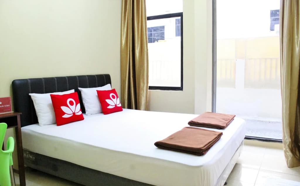 Hotel Rals Jakarta - photo 2