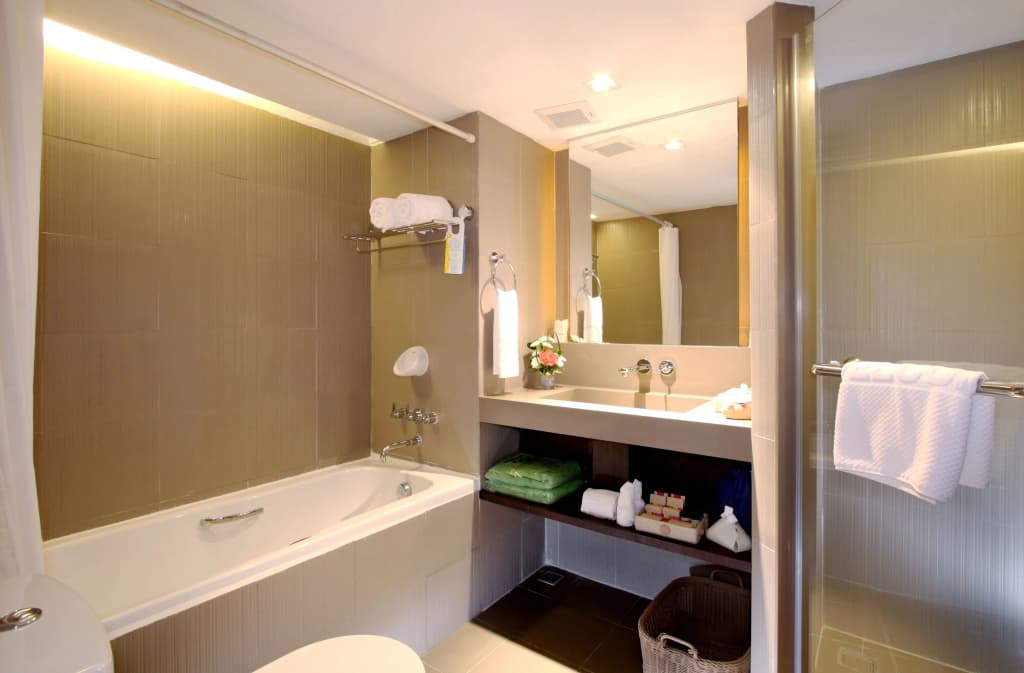 Patong Beach Hotel by See2Sea - photo 8