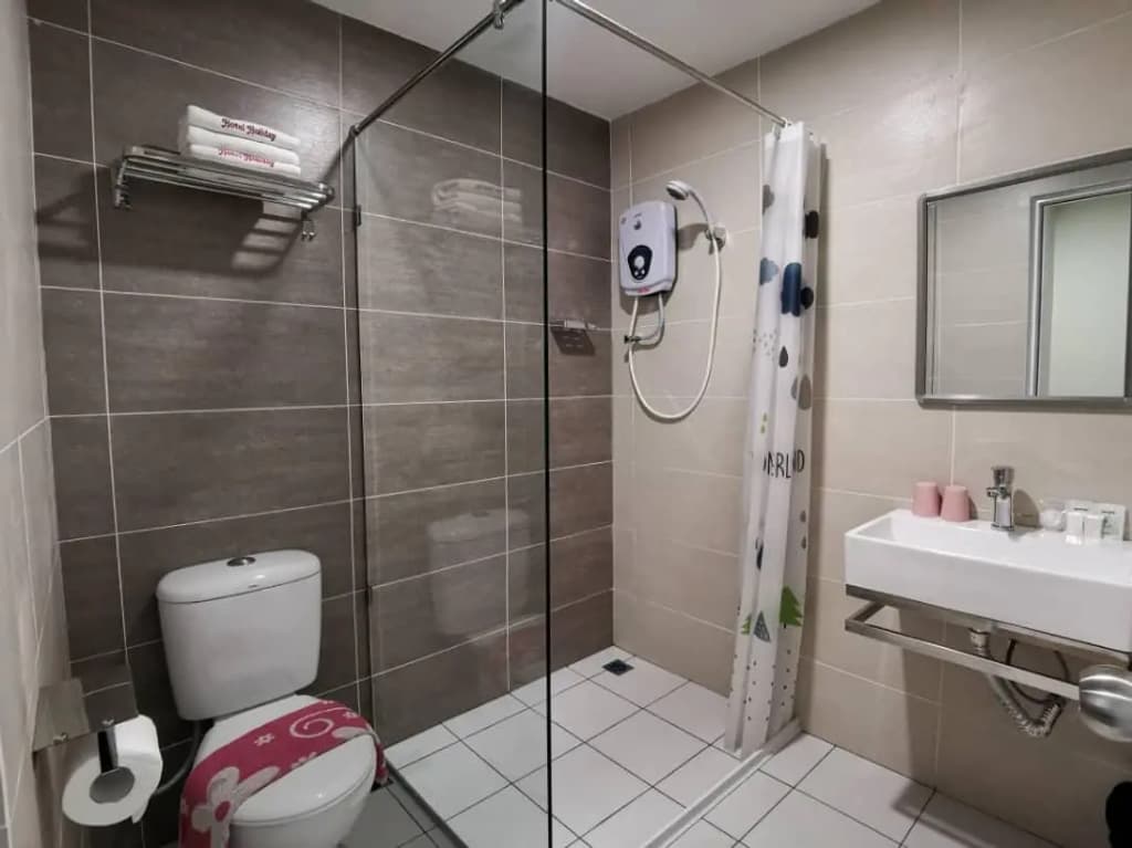 Hotel Holiday - photo 8