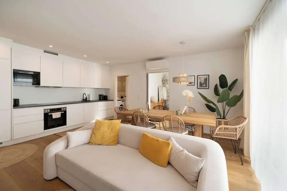 Vienna Heights Premium Apartments - photo 22