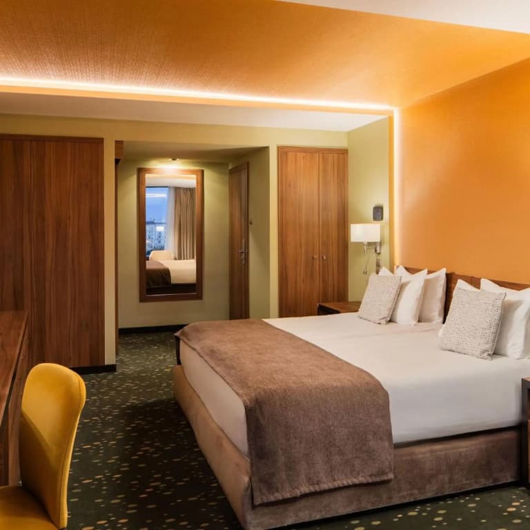 Boutique Hotel Victoria Budapest - photo 46