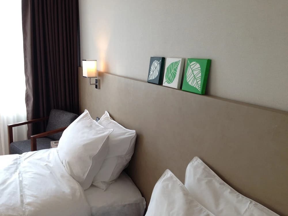 CS Hotel - photo 3