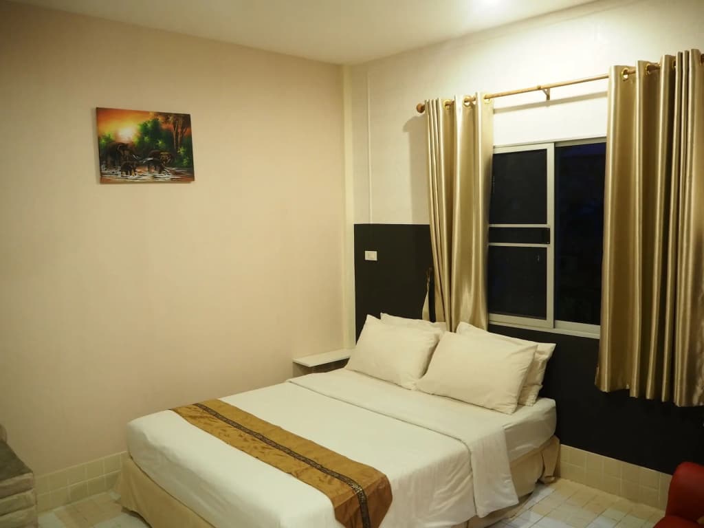Canal Resort - photo 3