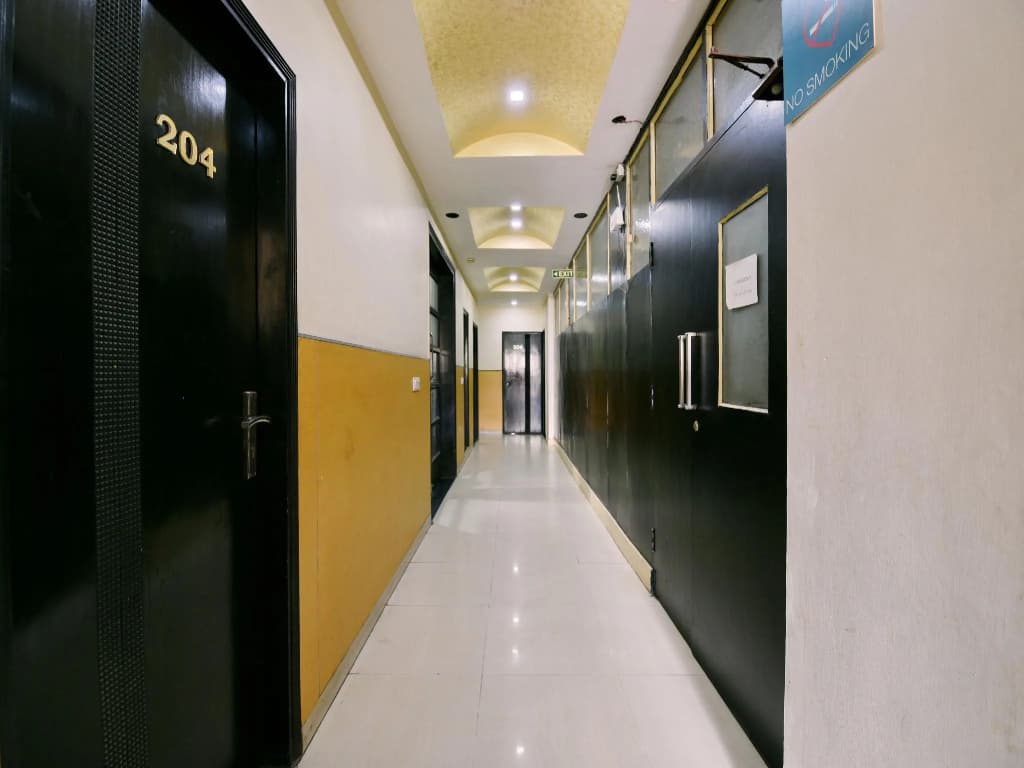 OYO 543 La Ola Boutique Hotel - photo 3