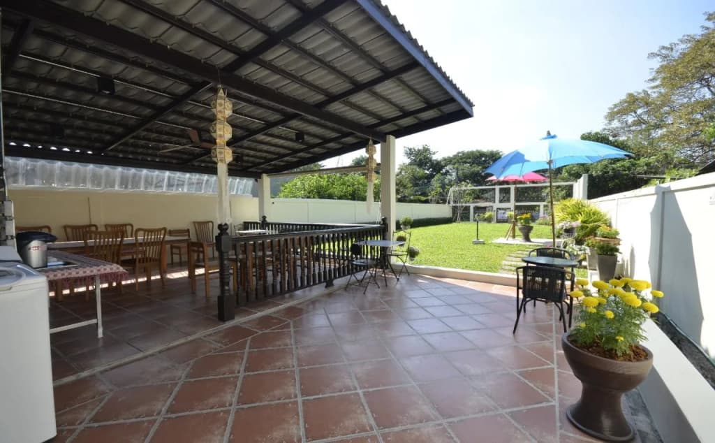 Sakorn Boutique Hotel - photo 4