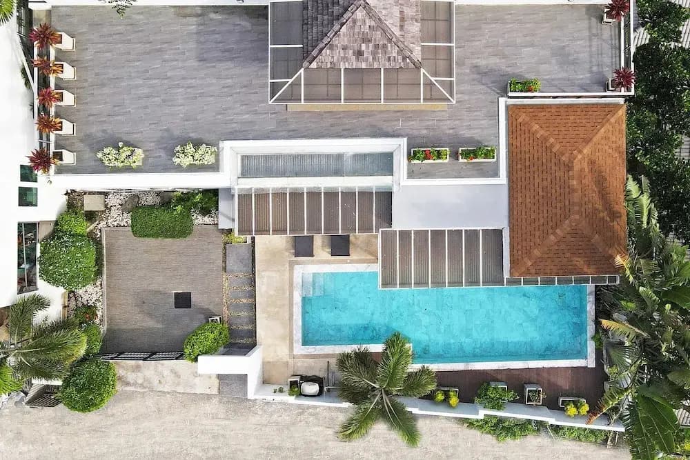 Miami-Style 2BR Pool Villa Janine Kamala - photo 9