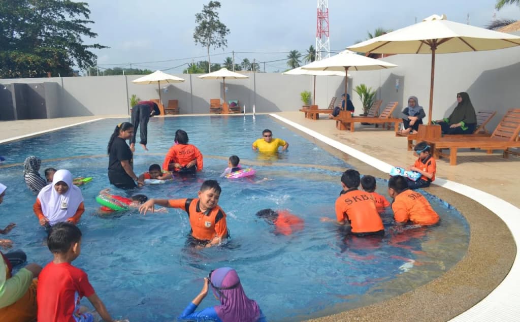 Hotel Darul Makmur - photo 18