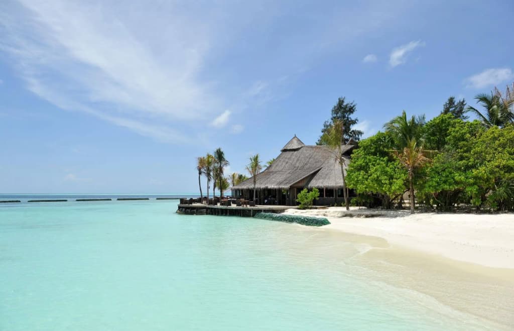 Komandoo Maldives Island Resort - photo 24
