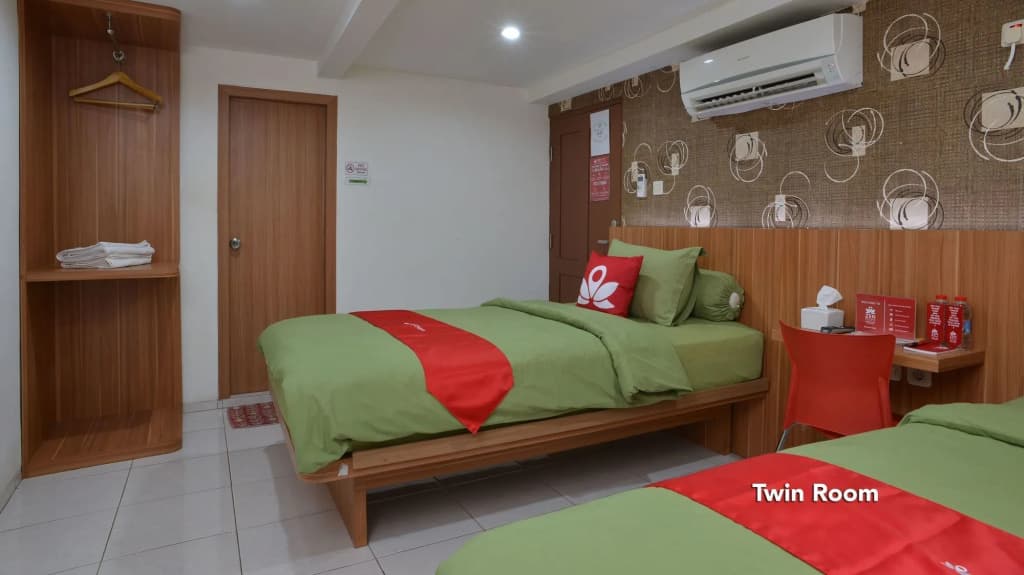 ZEN Rooms Kampung Bali Tanah Abang - photo 4