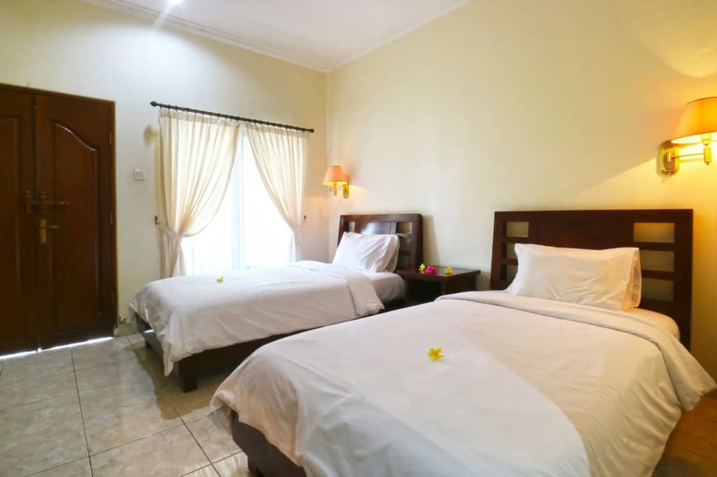 Puri Asih Hotel - photo 4