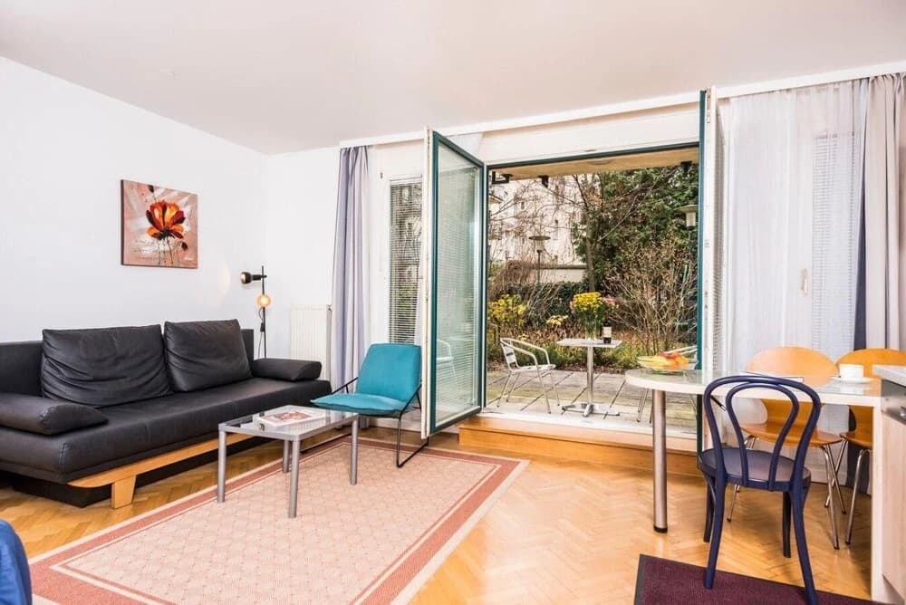Gartenapartment Private Terrasse #r02 - photo 2