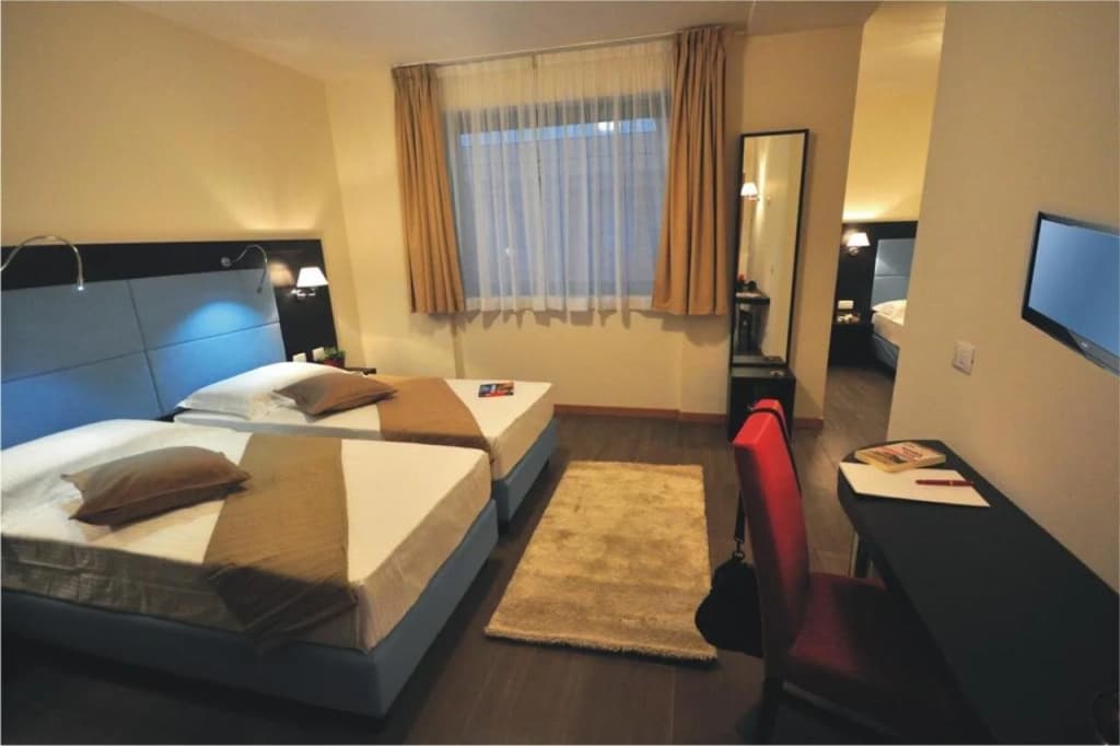 325 Tor Vergata Hotel - photo 12