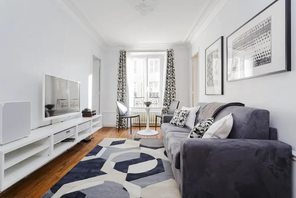 River Seine - Notre Dame Apartment - photo 14