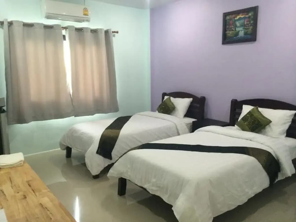 Maehaad Guesthouse - photo 9