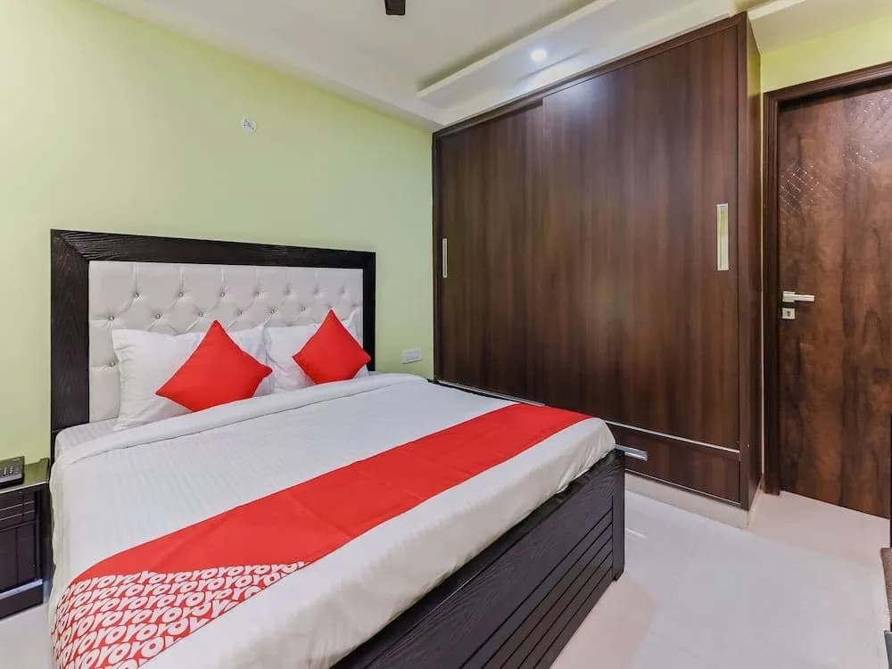 OYO 22585 Flagship Sumit House - photo 5
