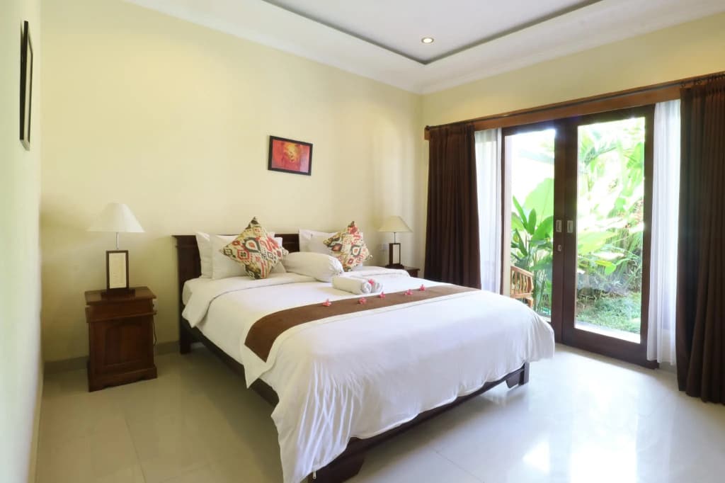 Sakura Guesthouse - photo 3