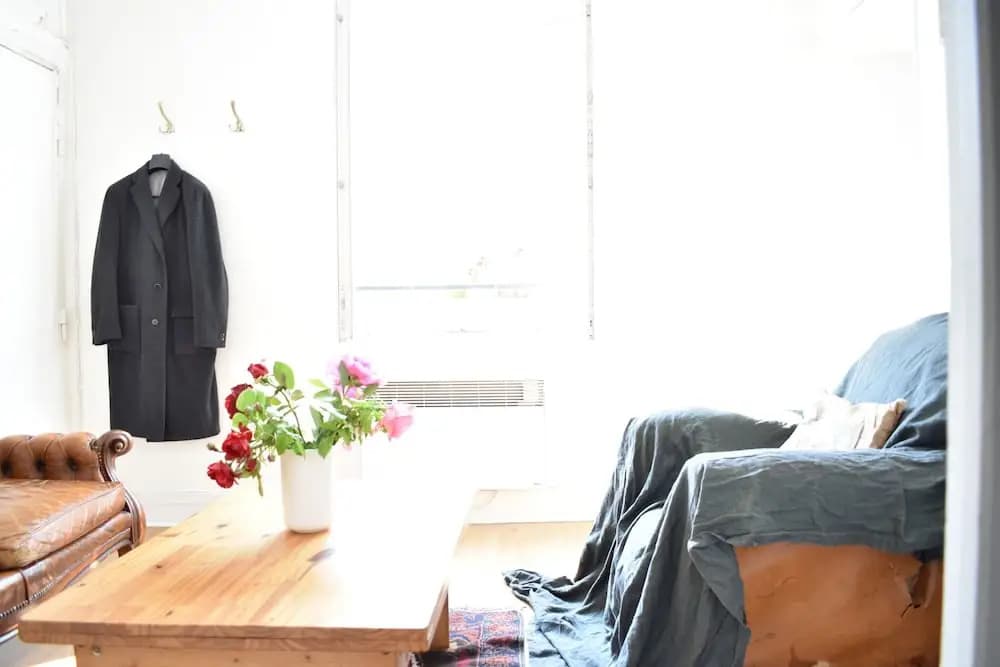 1 Bedroom Apartment In Central Paris - photo 3