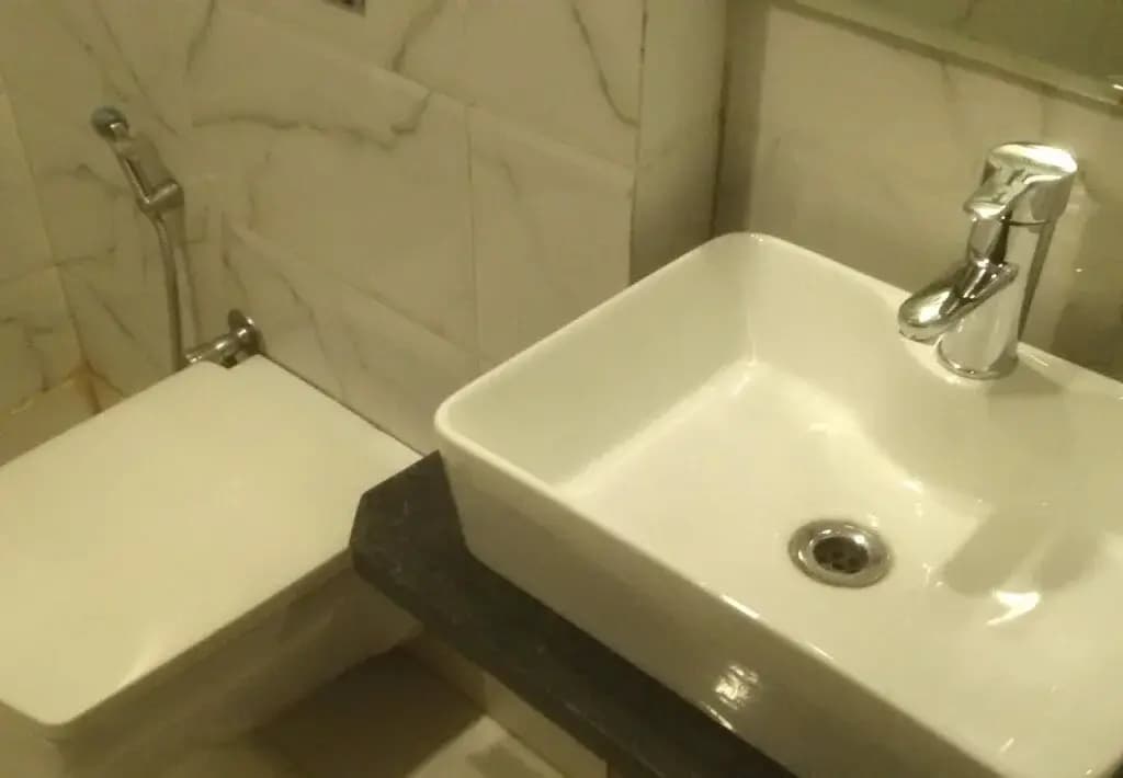 Hotel Saffron Inn - photo 10