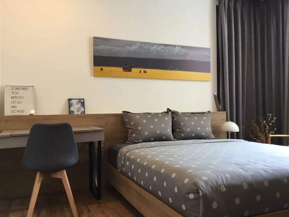 May House Serviced Apartment - photo 3