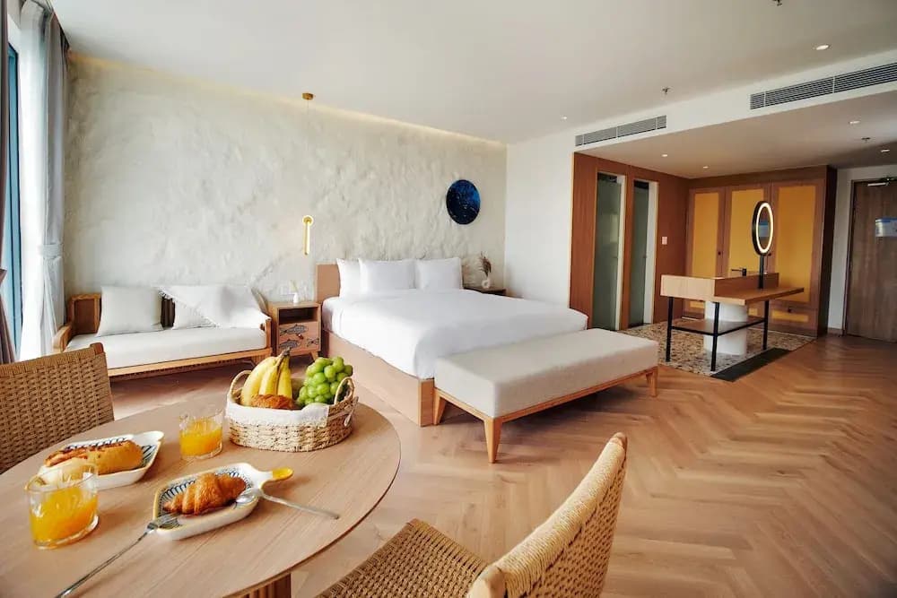 Mona Luxe Apartment - photo 9