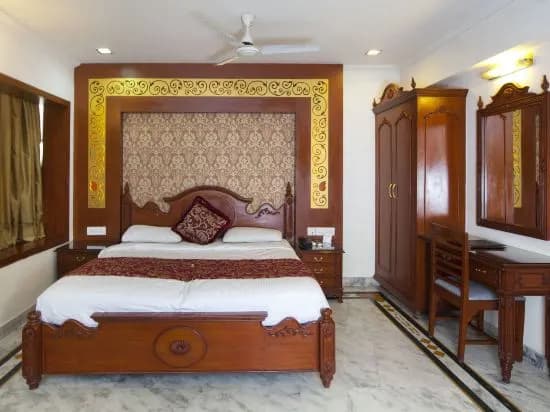 OYO Premium - photo 2