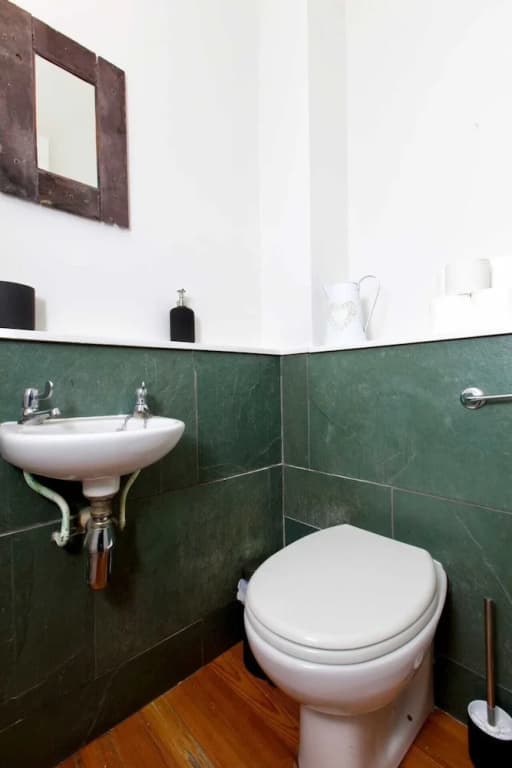 Unique Home In Vibrant Leith - photo 2