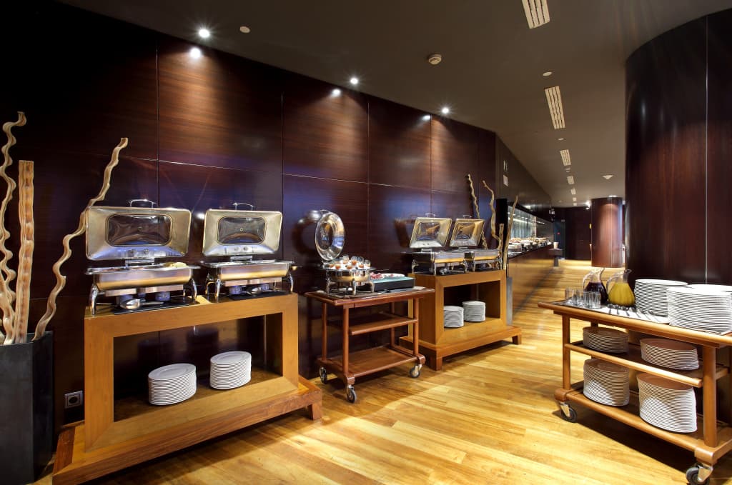 Eurostars Madrid Tower Hotel - photo 16