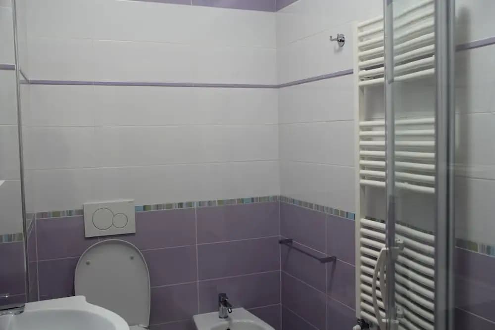 Florence Moreno's Home - photo 7