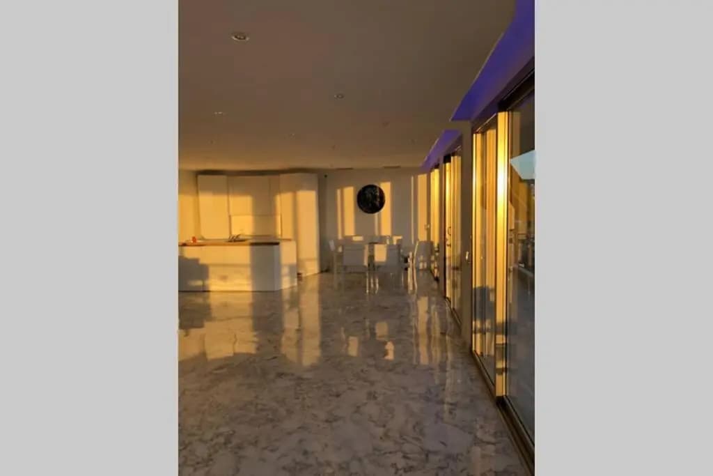 Promenade des anglais Amazing sea view 140M2 3BR - photo 16
