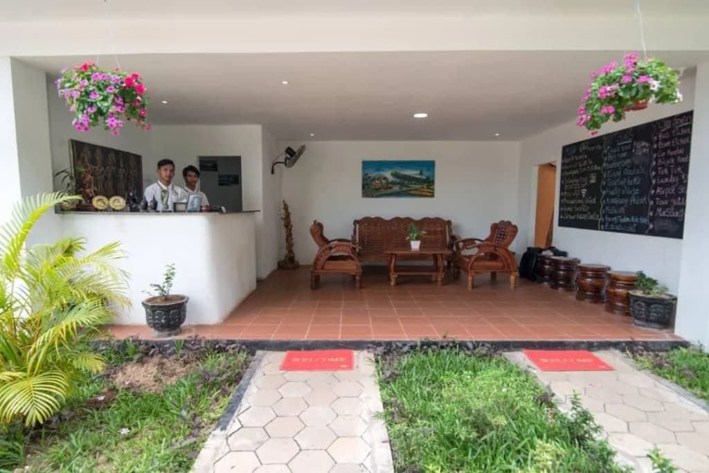 Aster Villa - photo 1