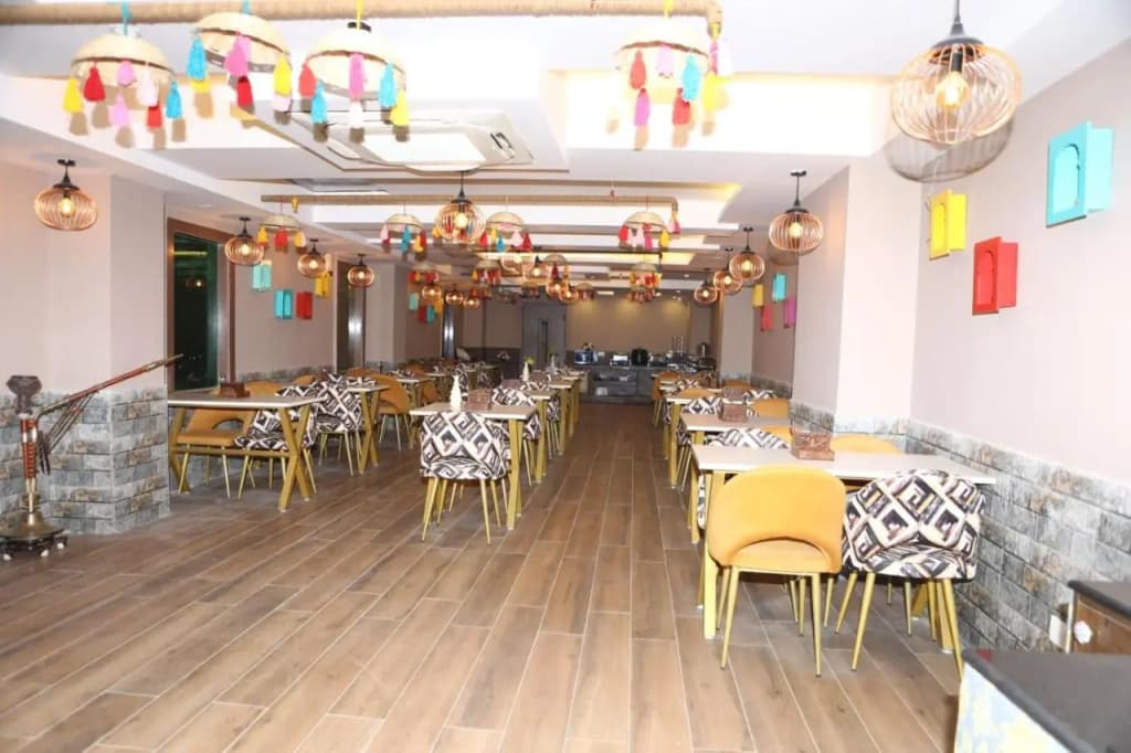 Hotel Cardinal Express OXMO Delhi Airport - photo 10