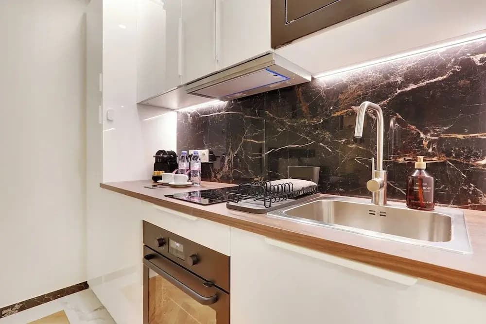 Elegant 4P Studio in the Heart of Montmartre - Paris - photo 6