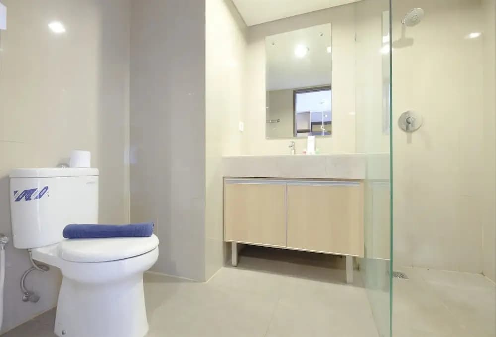Comfortable and Modern Studio Apartment near Cawang and MT Haryono - photo 8