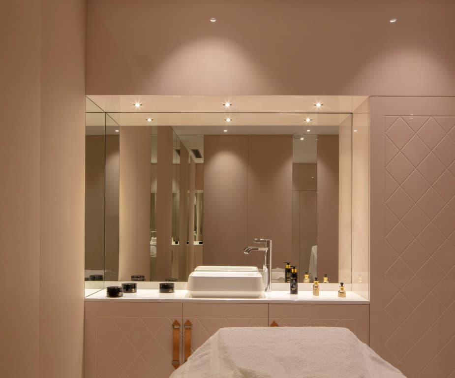 Hôtel Bowmann, a Small Luxury Hotel of the World - photo 11