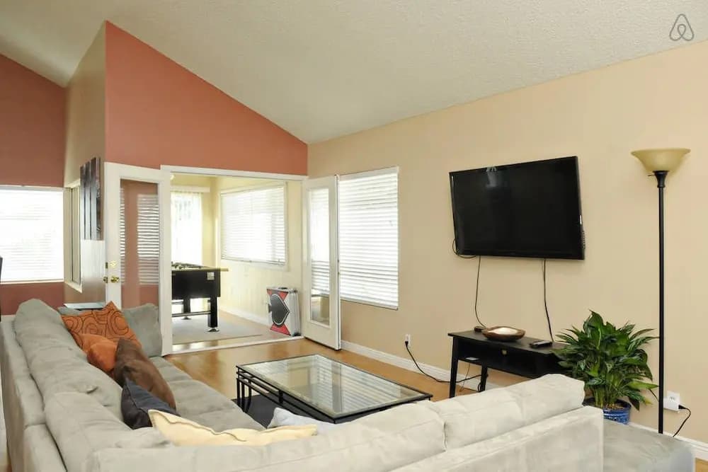Luxury 4br 8min to Las Vegas Strip - photo 3