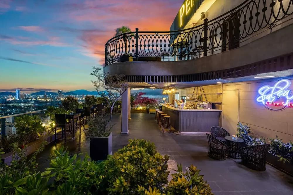 Peninsula Hotel Danang - photo 1