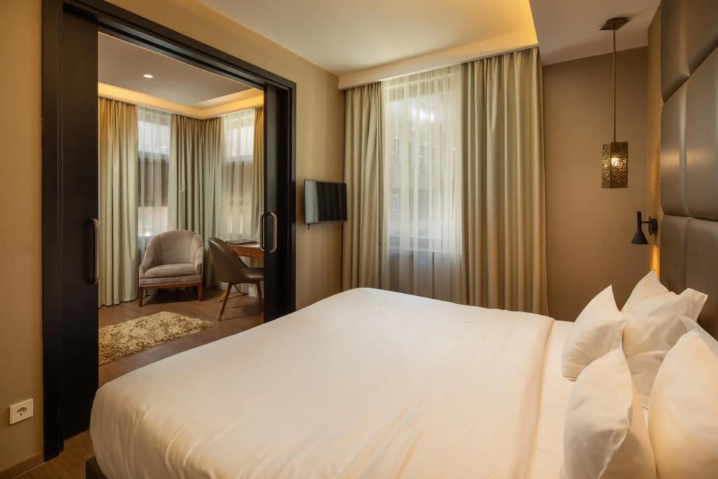 Continental Hotel Budapest - photo 7