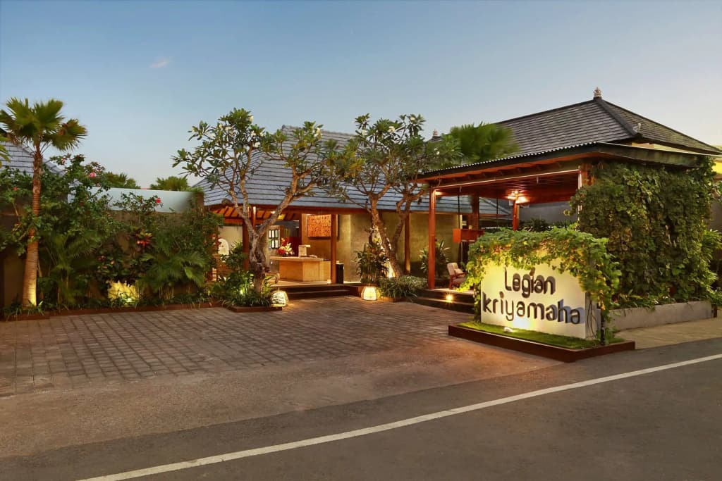 Seminyak Sanctuary Villa by Ini Vie Hospitality - photo 23