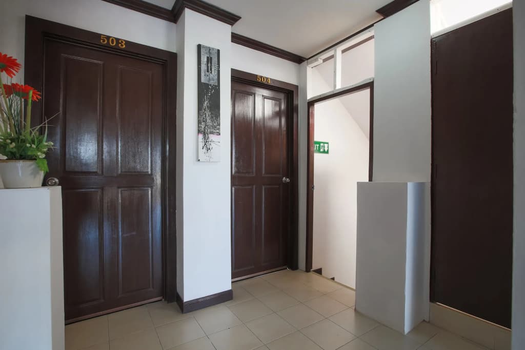 Patong Buri Hotel - photo 12