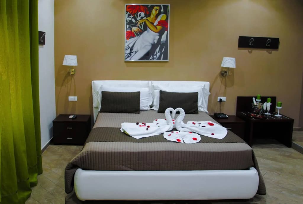 Mia Suites - photo 1