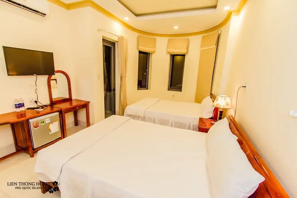 Lien Thong Hotel - photo 28
